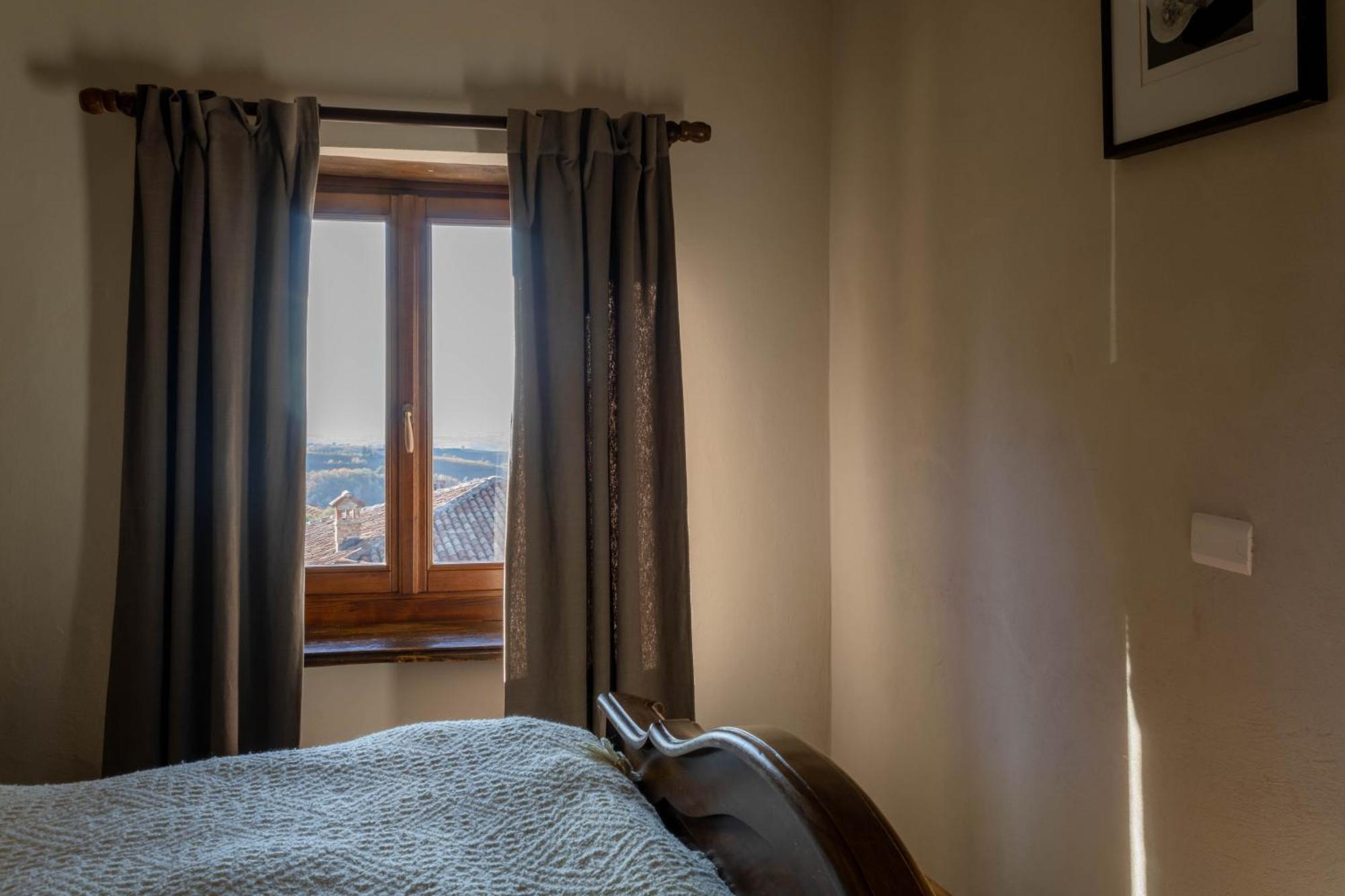 Number 10 Locanda B&B Belvedere Langhe Ngoại thất bức ảnh